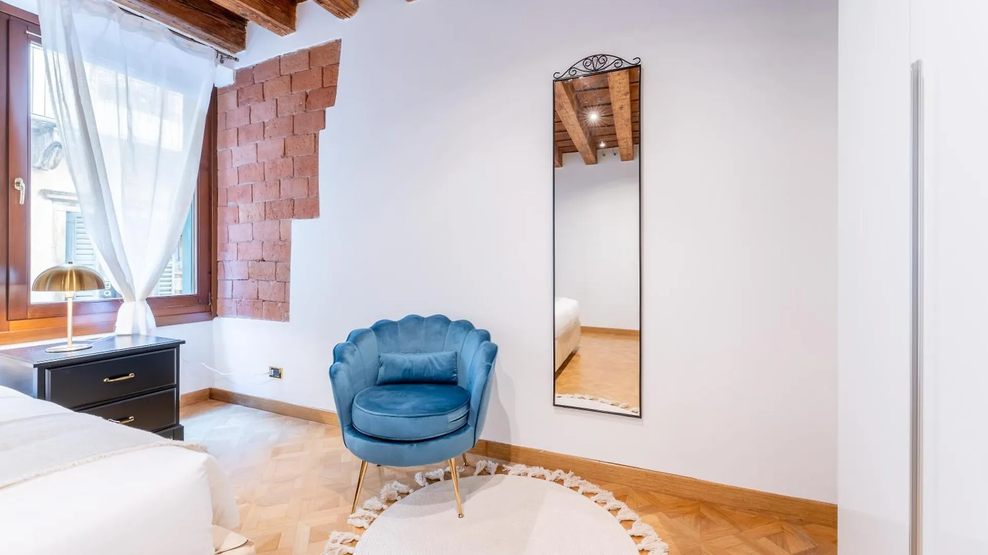 Sgarzerie Luxury Flat 2 Rooms 120Mq 베로나 0*,