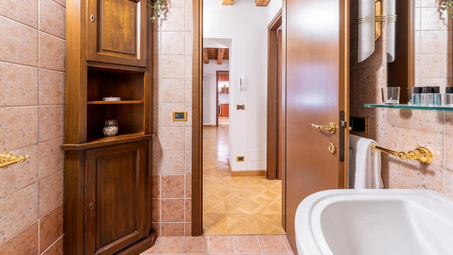 Appartamento Sgarzerie Luxury Flat 2 Rooms 120Mq Verona