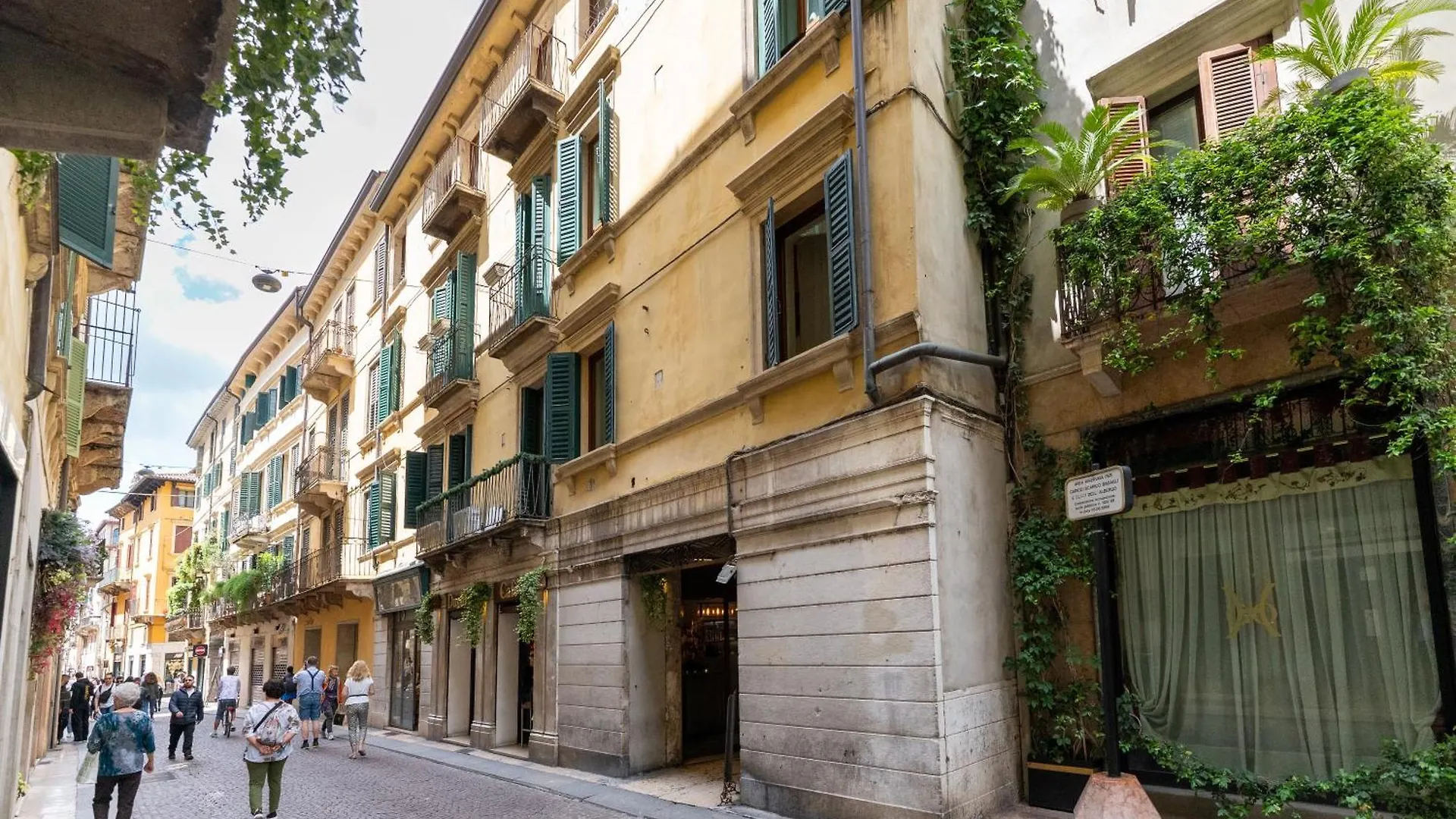 Sgarzerie Luxury Flat 2 Rooms 120Mq Verona