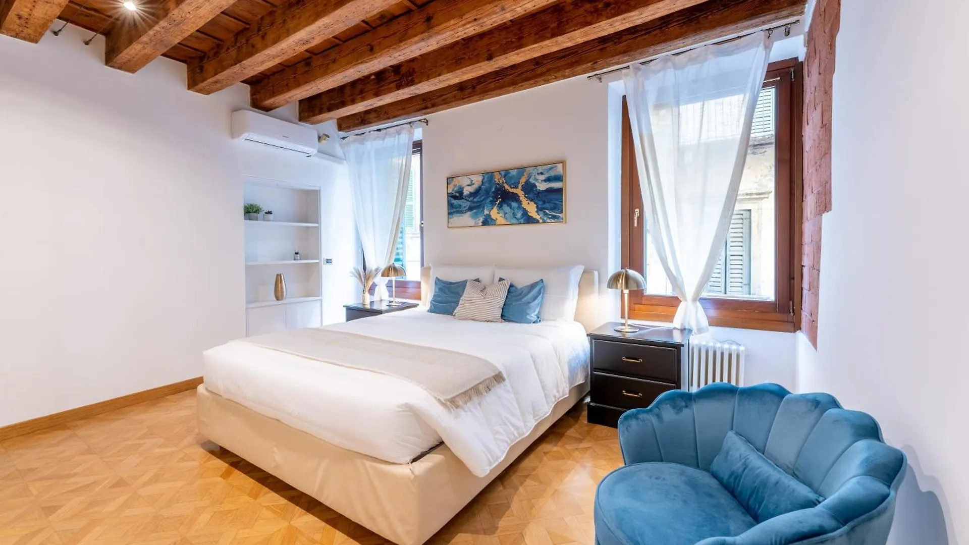 Appartamento Sgarzerie Luxury Flat 2 Rooms 120Mq Verona