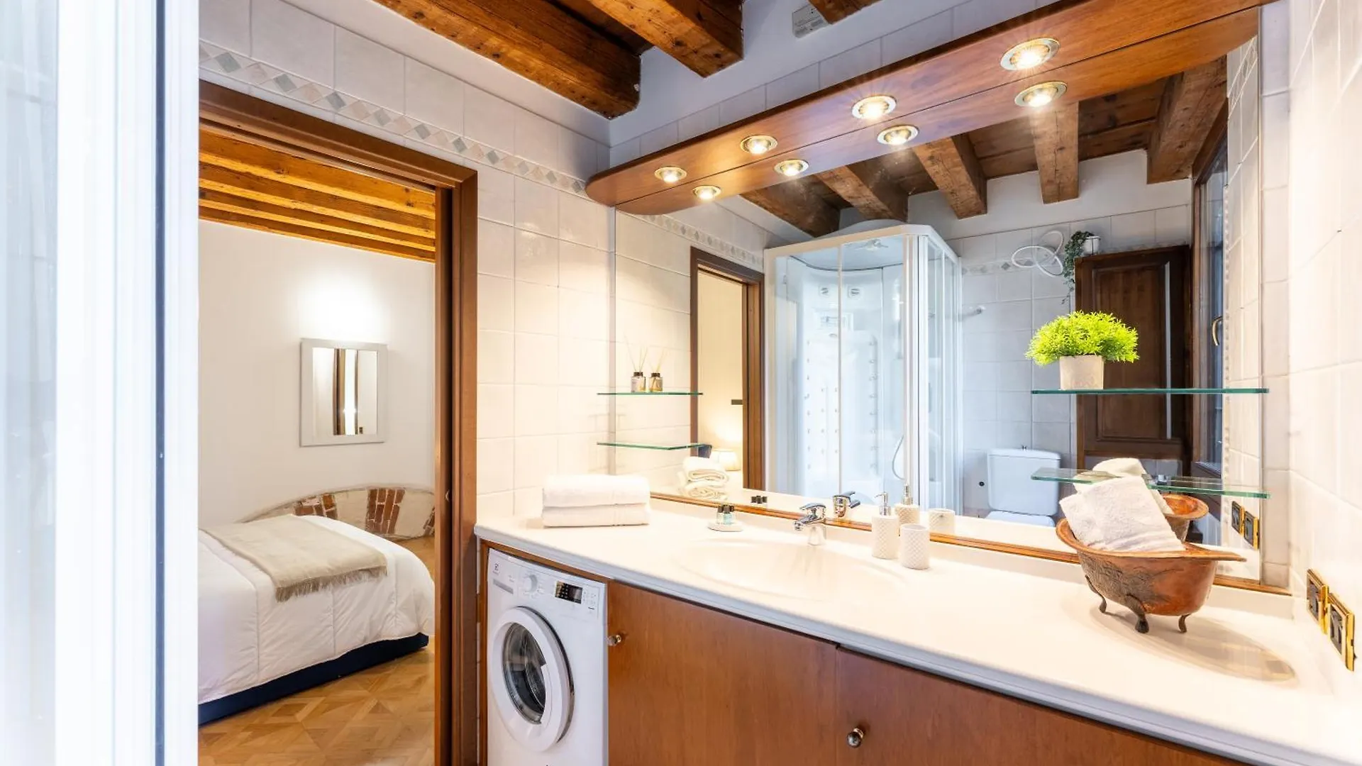 Sgarzerie Luxury Flat 2 Rooms 120Mq Verona Appartamento