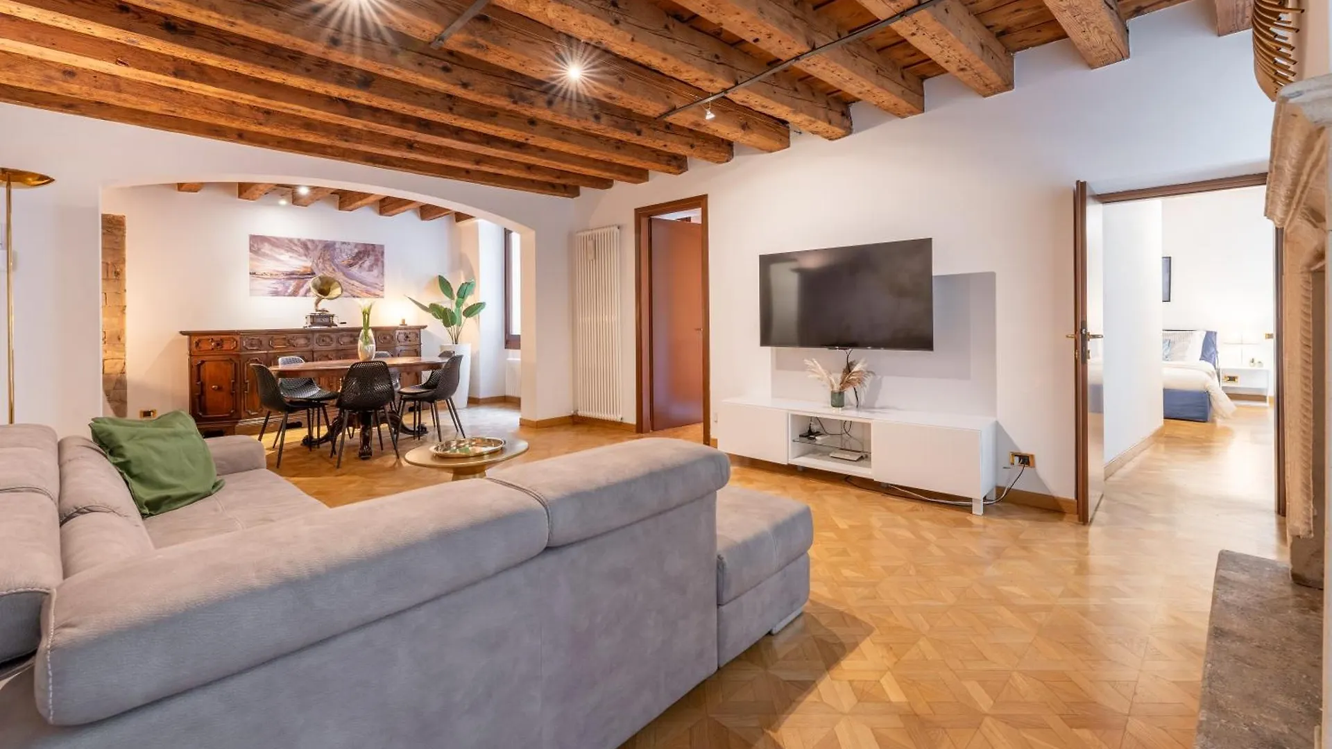 Appartamento Sgarzerie Luxury Flat 2 Rooms 120Mq Verona Italia