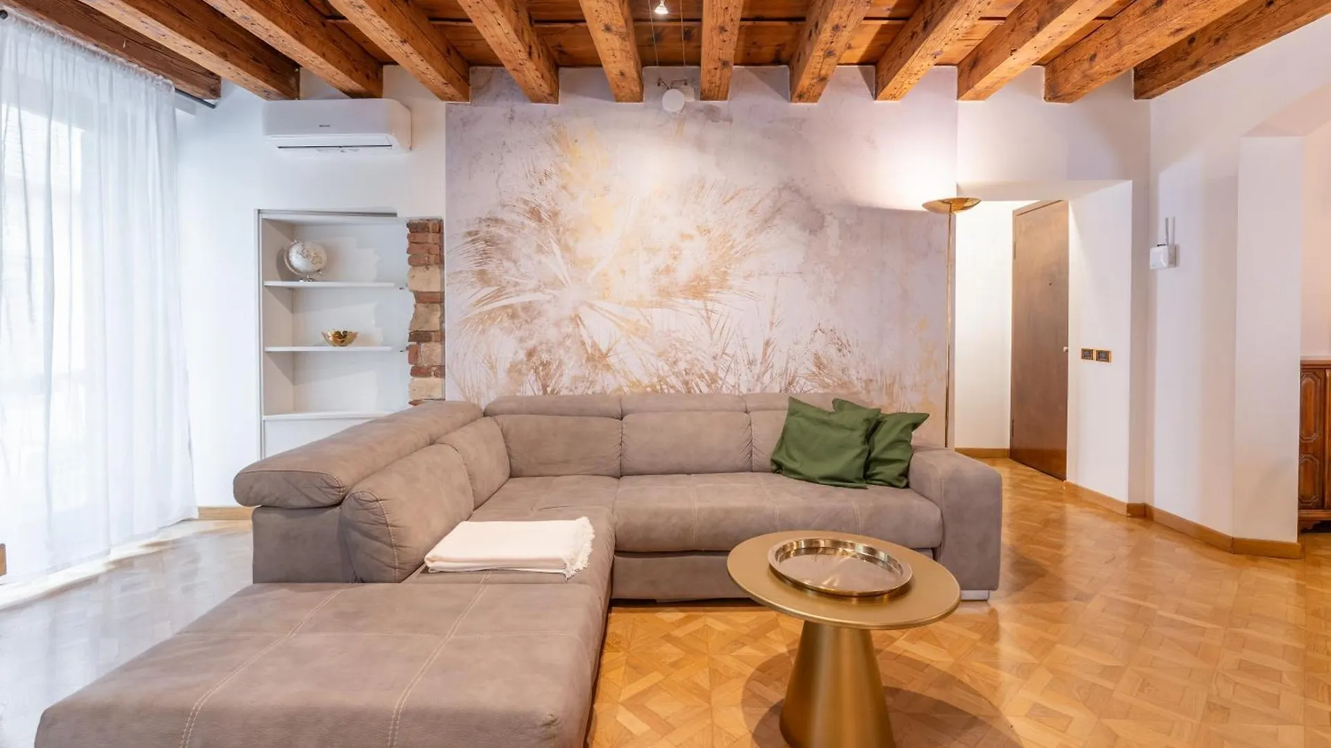 Sgarzerie Luxury Flat 2 Rooms 120Mq Verona